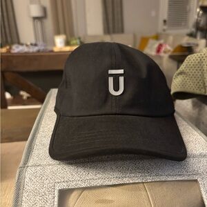 FUL Elastic bungee Cap with Silver Logo